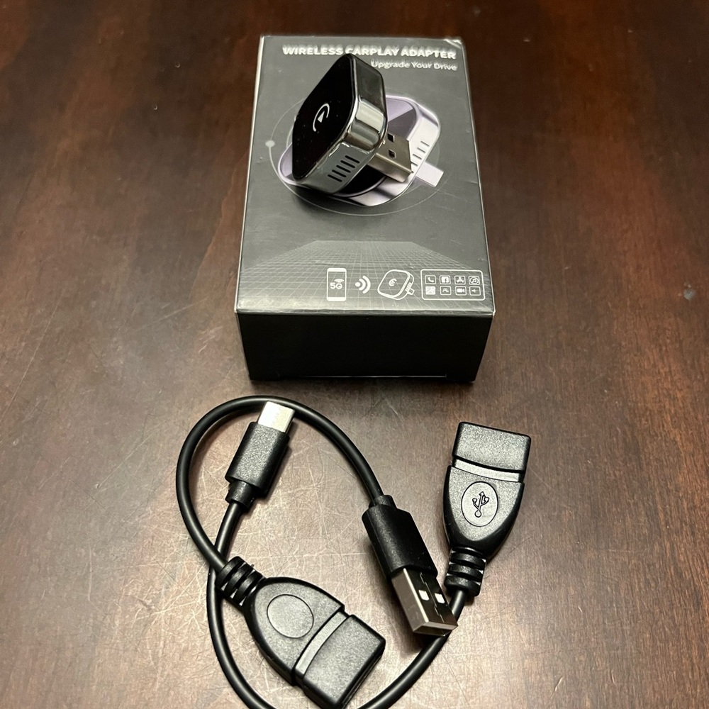 Wireless CarPlay Adapter for Android Auto - Picture 3 of 5